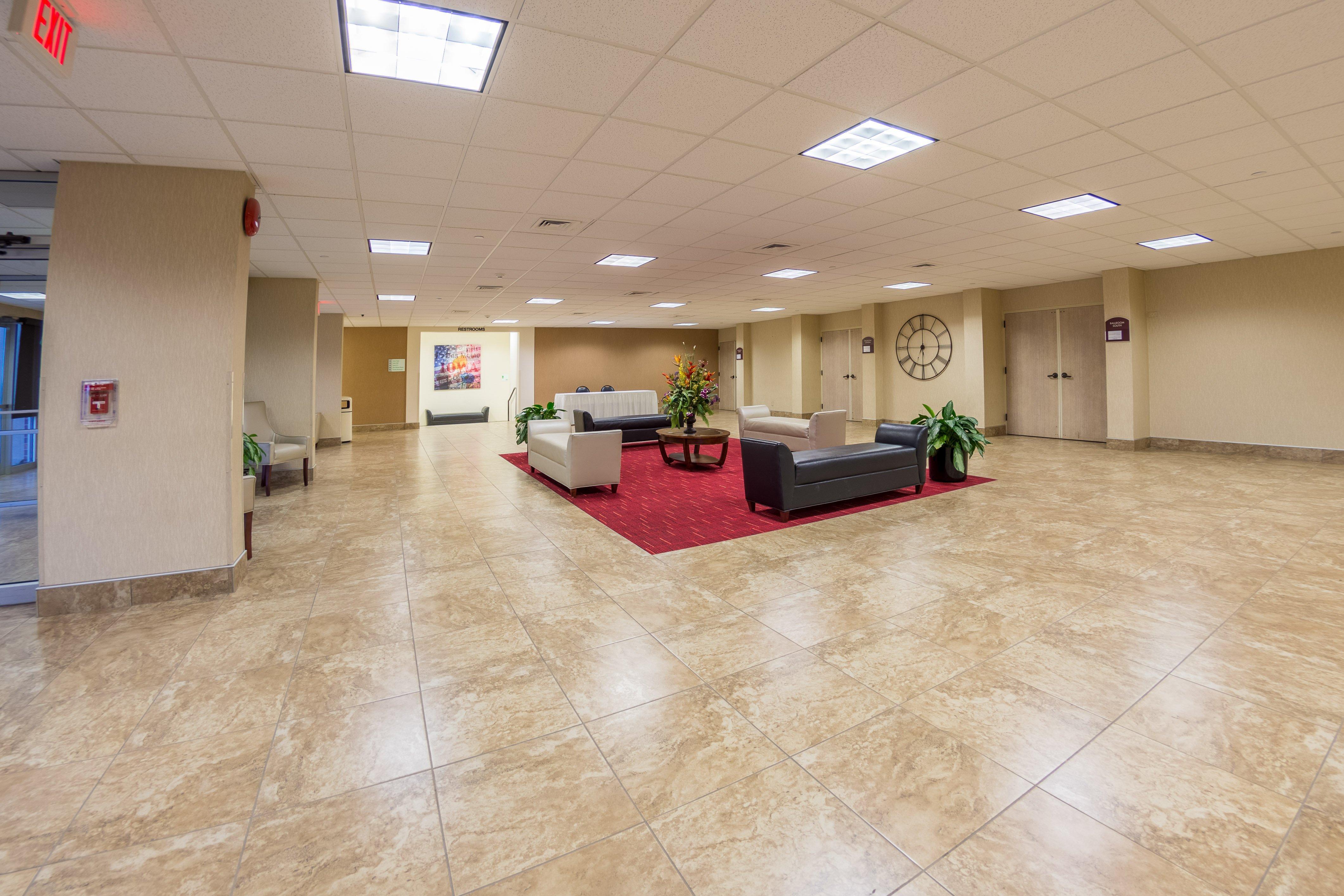 Holiday Inn Des Moines-Airport Conf Center By Ihg Extérieur photo