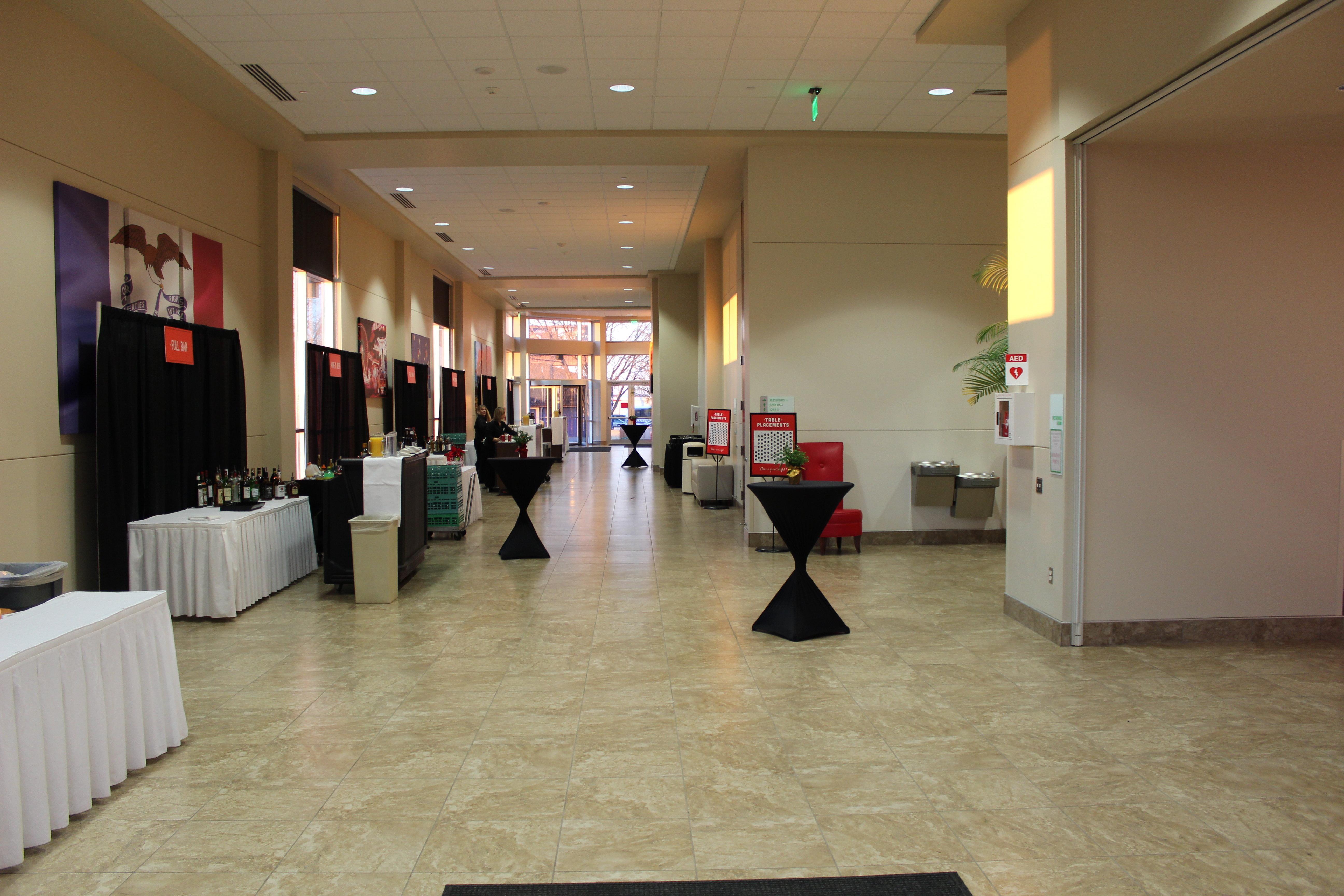 Holiday Inn Des Moines-Airport Conf Center By Ihg Extérieur photo