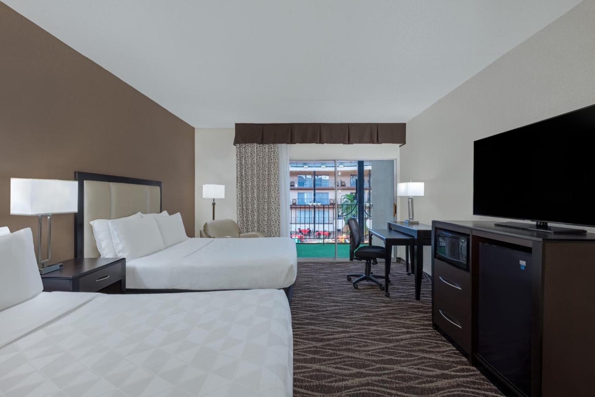 Holiday Inn Des Moines-Airport Conf Center By Ihg Extérieur photo