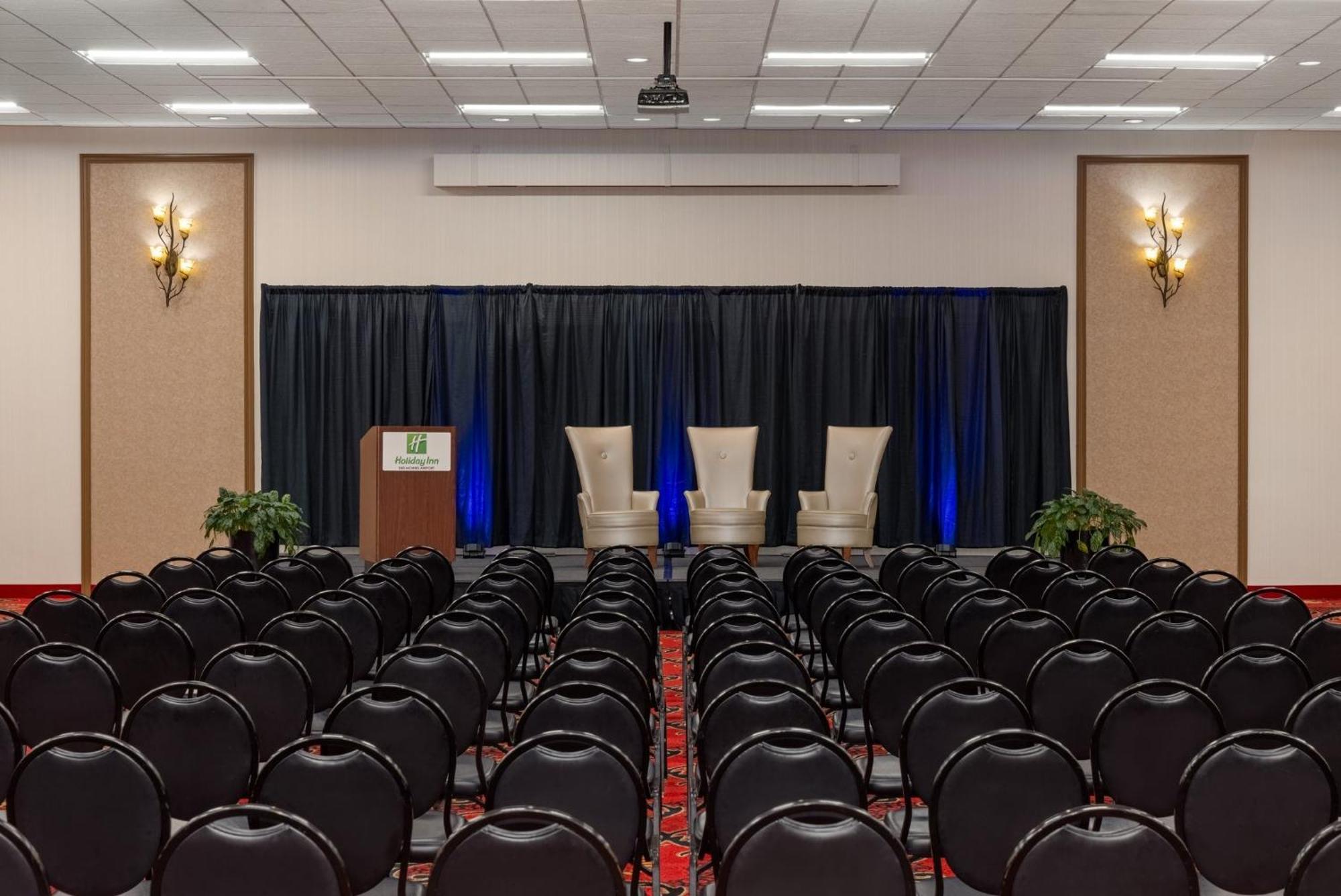Holiday Inn Des Moines-Airport Conf Center By Ihg Extérieur photo