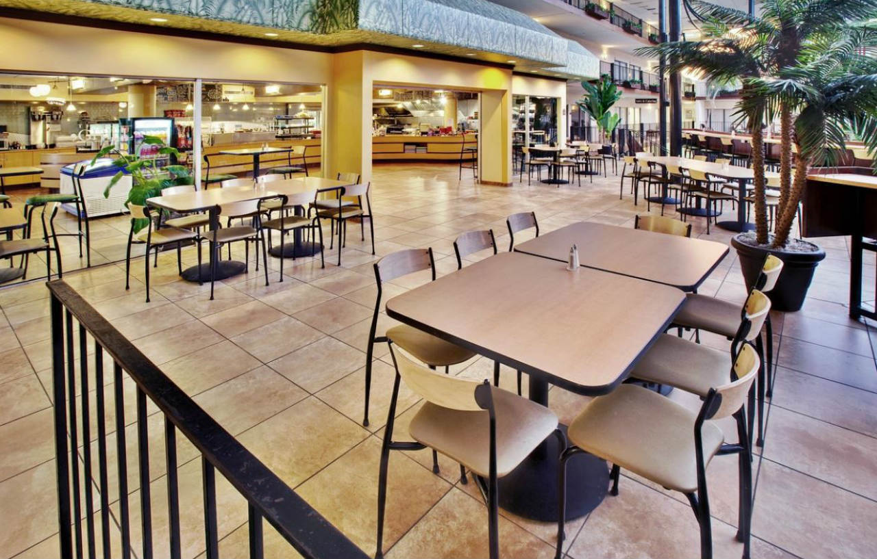 Holiday Inn Des Moines-Airport Conf Center By Ihg Extérieur photo